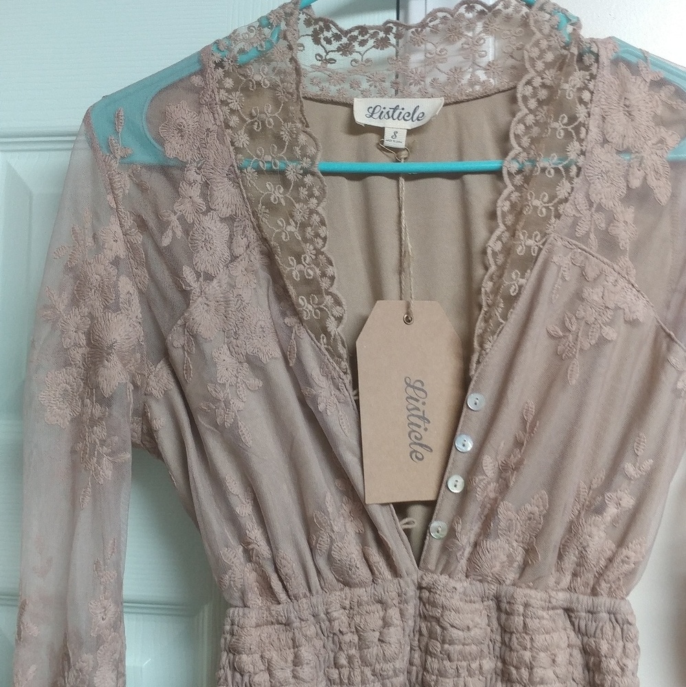 Lace Maxi Dress